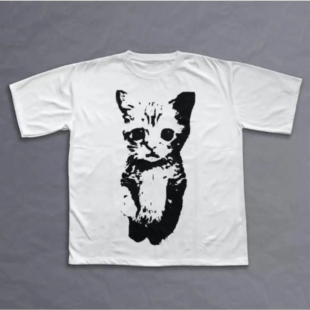 Women's Cute Cat Graphic Tee, Minimalist Black - White Kitten Print, Casual Daily Wear Top for Cat Lovers
Women's Cute Cat Graphic Tee, Minimalist Black - White Kitten Print, Casual Daily Wear Top for Cat Lovers
