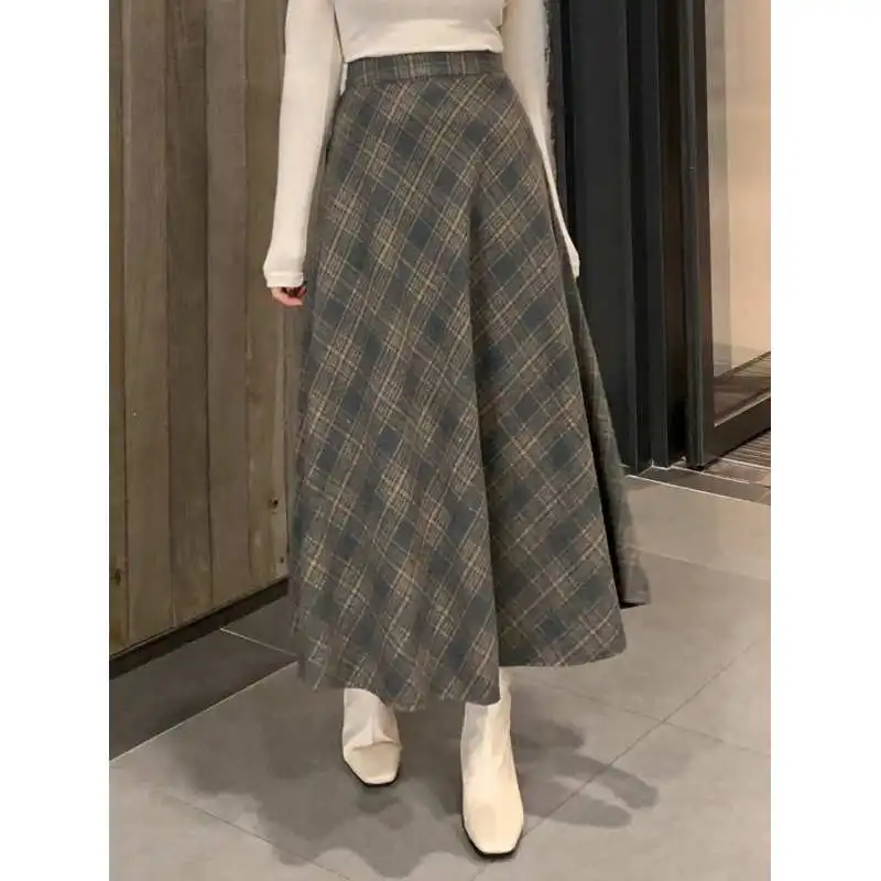 2025 new half length skirt for women, slim and elegant, high waisted A-line skirt, casual big swing long skirt
2025 new half length skirt for women, slim and elegant, high waisted A-line skirt, casual big swing long skirt