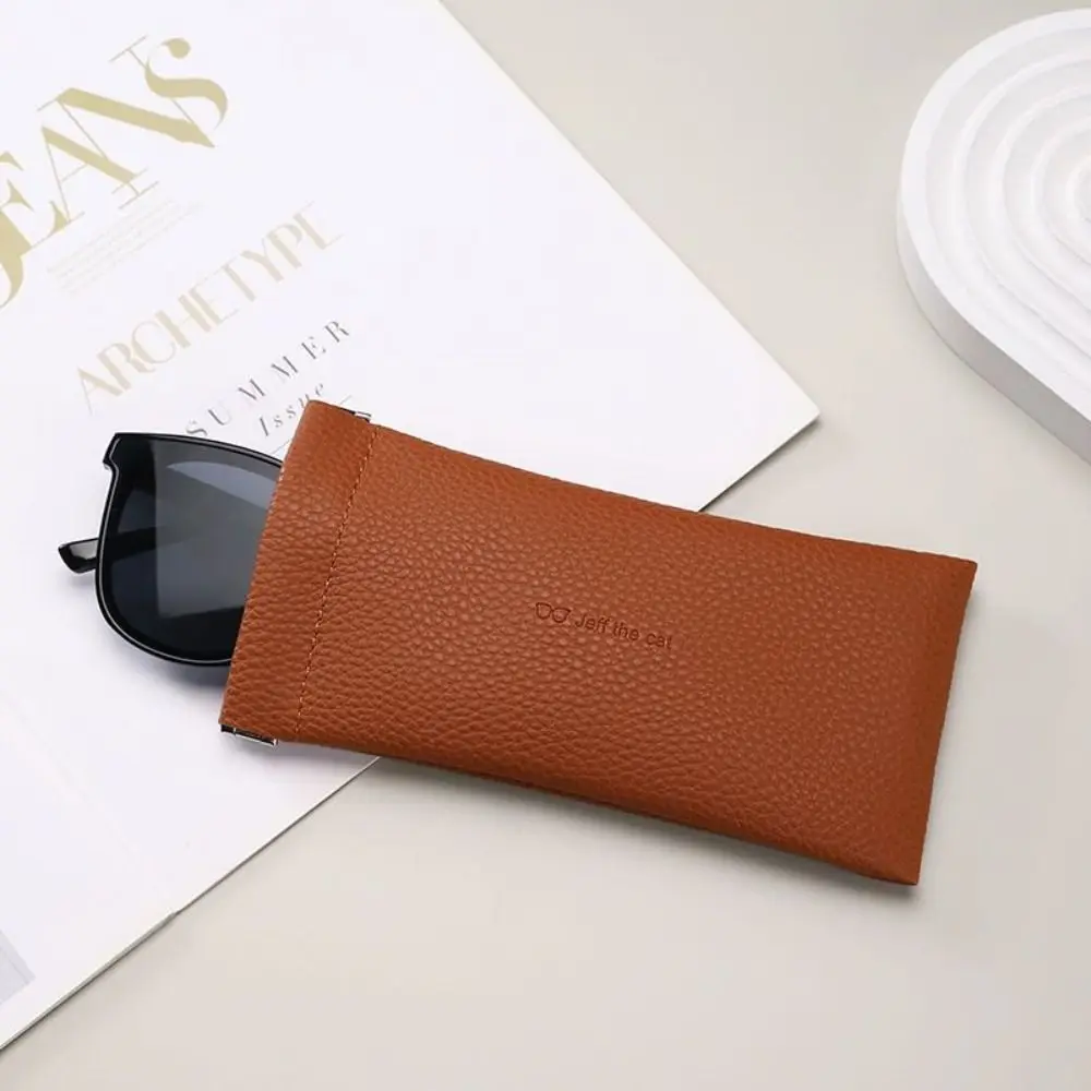 Lichee Pattern Self-closing Glasses Bag Solid Color Waterproof Lipstick Storage Bag Leaf Spring Bag PU Leather Mini Cosmetic Bag
Lichee Pattern Self-closing Glasses Bag Solid Color Waterproof Lipstick Storage Bag Leaf Spring Bag PU Leather Mini Cosmetic Bag