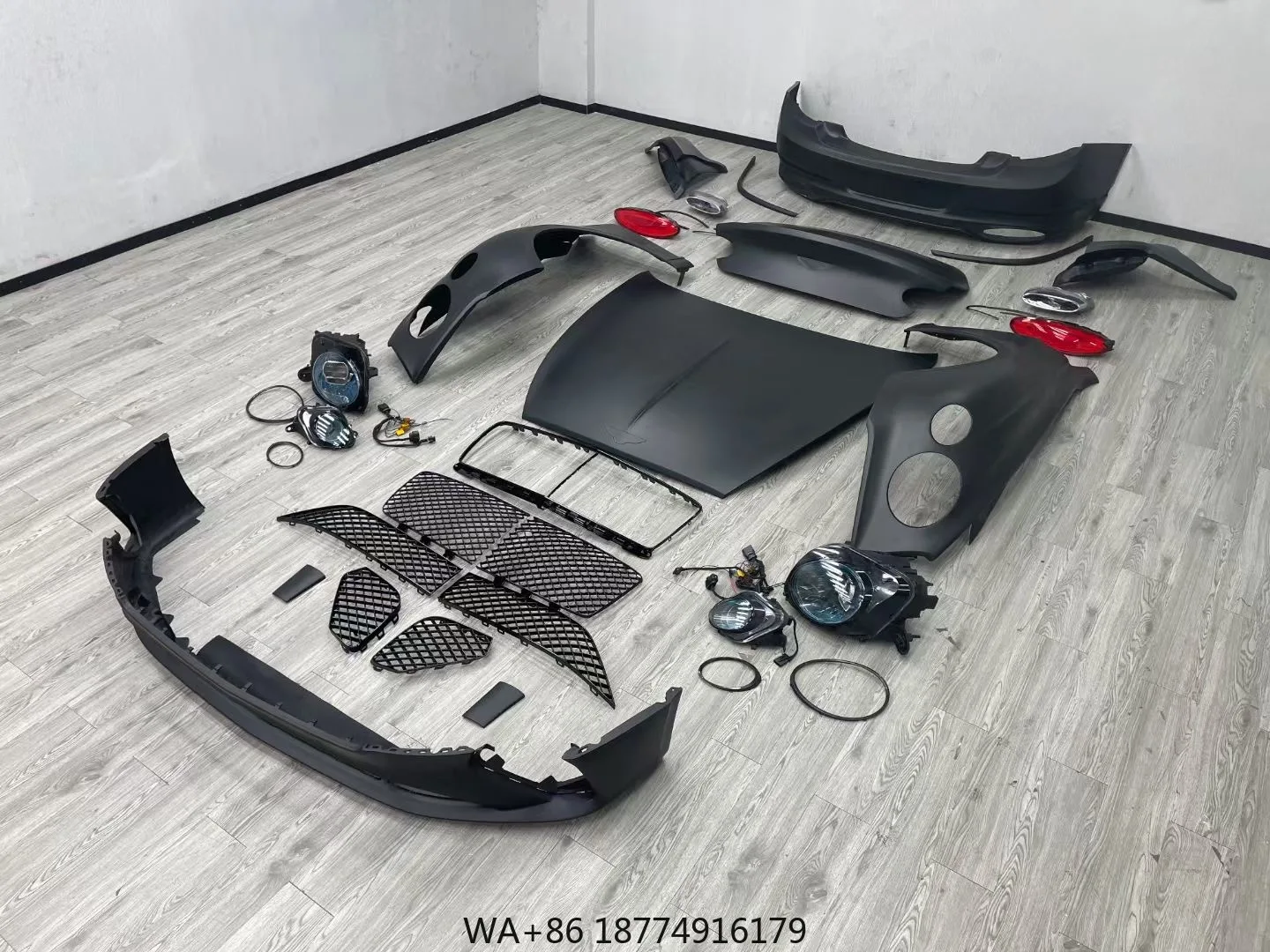 Suitable for Upgrading to the 2023 Continental GT Body Kit.
Suitable for Upgrading to the 2023 Continental GT Body Kit.