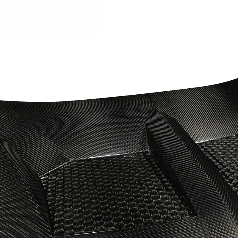 Car Body Kit Parts LB Style Hood Dry Carbon Bonnet for Huracan LP580 LP610 2014-2018
Car Body Kit Parts LB Style Hood Dry Carbon Bonnet for Huracan LP580 LP610 2014-2018