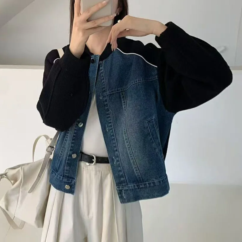 Women Spliced Denim Cardigan Sweaters Knitted Jumpers Stand Collar Long Sleeves Single Breasted Loose Casual Autumn Winter 2025
Women Spliced Denim Cardigan Sweaters Knitted Jumpers Stand Collar Long Sleeves Single Breasted Loose Casual Autumn Winter 2025