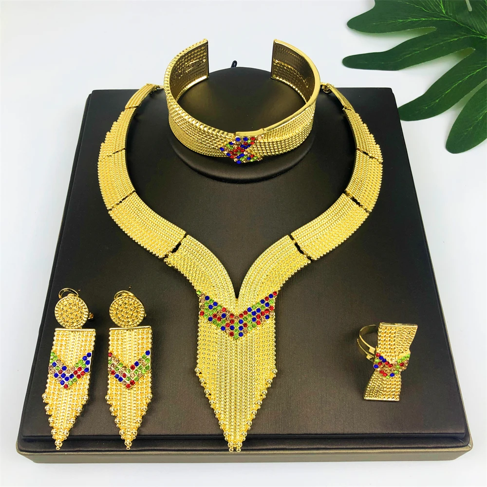 Dubai 18k Gold Plated Women Jewelry Set Classic Design Necklace Earrings Bracelet And Ring 4PCS Set Jewelry
Dubai 18k Gold Plated Women Jewelry Set Classic Design Necklace Earrings Bracelet And Ring 4PCS Set Jewelry