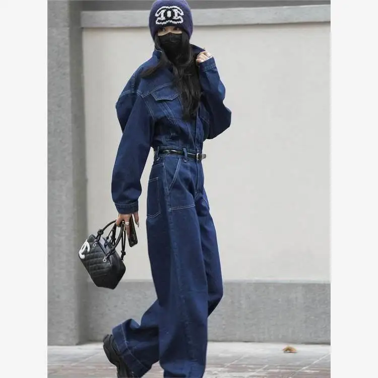 Модный брендовый винтажный джинсовый комбинезон из Гонконга для женщин: комплект с эффектом высококачественного пошива и низкой посадкой на талии
Модный брендовый винтажный джинсовый комбинезон из Гонконга для женщин: комплект с эффектом высококачественного пошива и низкой посадкой на талии