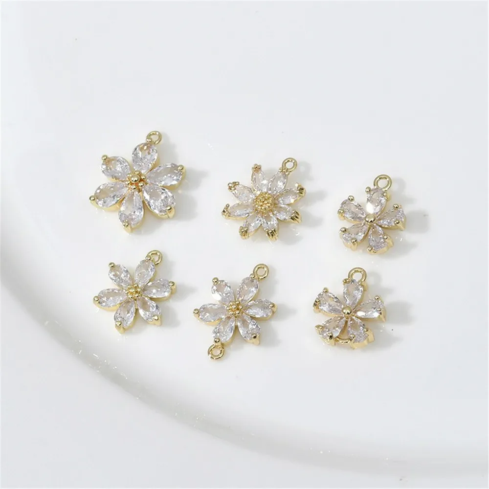 Copper-plated 14k Gold Color Zircon Daisy Single Hanging Double Hanging Flower Pendant DIY Handmade Bracelet Necklace Accessorie
Copper-plated 14k Gold Color Zircon Daisy Single Hanging Double Hanging Flower Pendant DIY Handmade Bracelet Necklace Accessorie