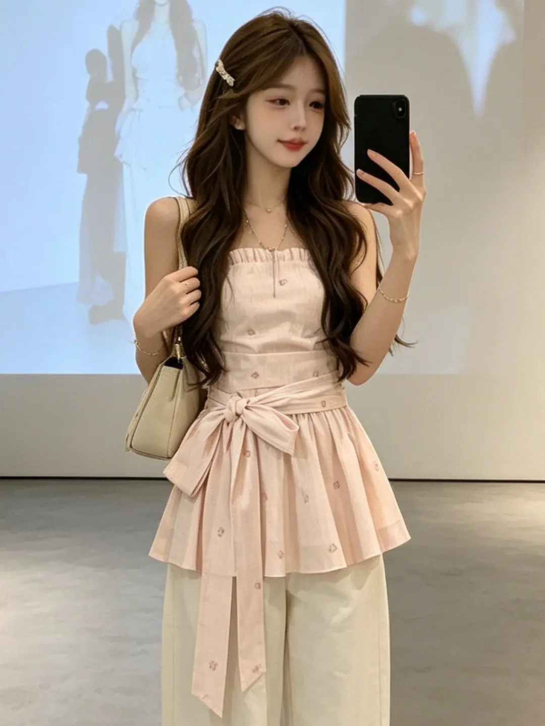 Sweet Style Pink Bow Tie Tube Top Women Summer Outdoor Wear Waist Cinching Belted Slimming Elegant Top Girls Casual Shirt
Sweet Style Pink Bow Tie Tube Top Women Summer Outdoor Wear Waist Cinching Belted Slimming Elegant Top Girls Casual Shirt