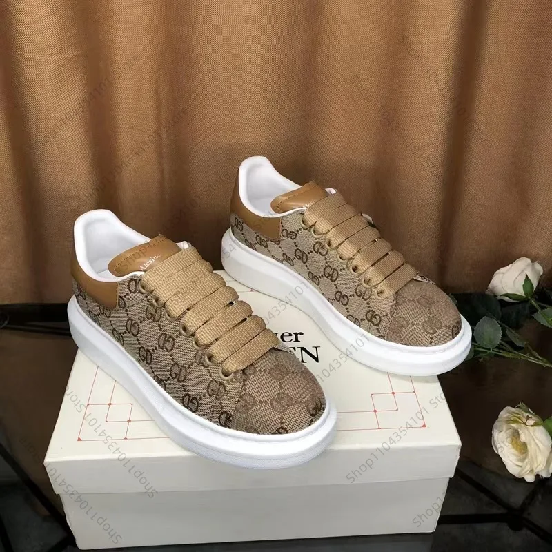 2025 Men's Casual Shoes Couple All-match Chunky Lace-up Sneakers Fashion Elevated Muffin Woman Shoes Man Board Shoe Mujer Hombre
2025 Men's Casual Shoes Couple All-match Chunky Lace-up Sneakers Fashion Elevated Muffin Woman Shoes Man Board Shoe Mujer Hombre