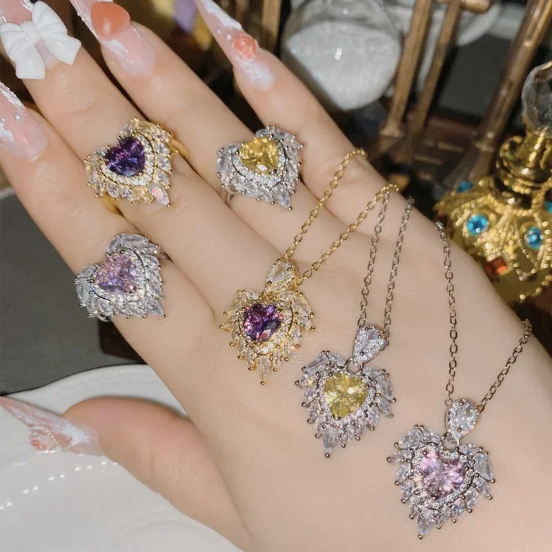 ML-YSS Mossan style New Niche Jewellery Designs Micro Set Sparkling Set Sparkling Phantom Purple ZirconiaHeart Necklace and Ring
ML-YSS Mossan style New Niche Jewellery Designs Micro Set Sparkling Set Sparkling Phantom Purple ZirconiaHeart Necklace and Ring