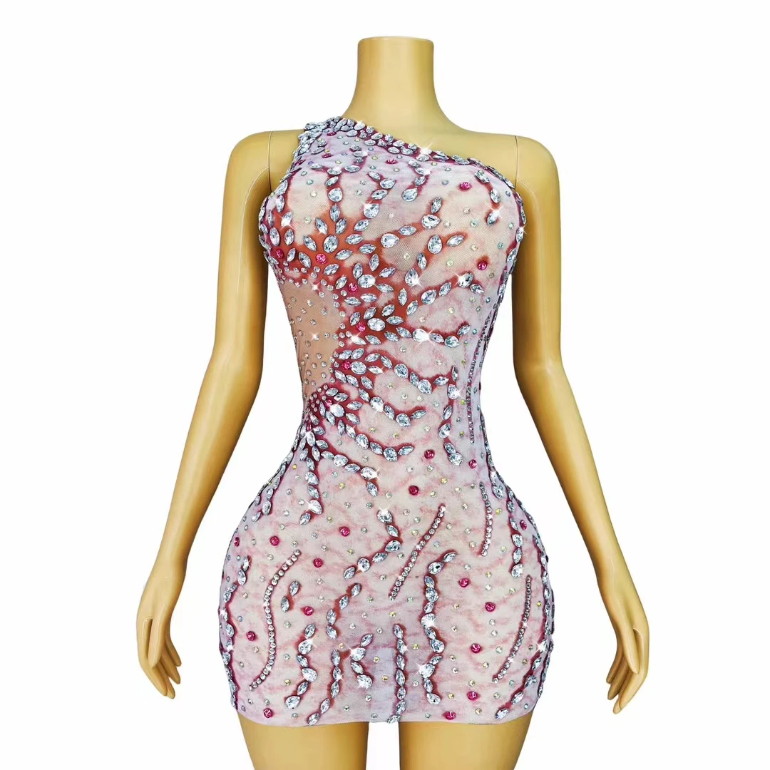 New Design Light Pink One Shoulder Handmade Rhinestone Banquet Short Dress Club Party Evening Dress Performance Sexy Short Skirt
New Design Light Pink One Shoulder Handmade Rhinestone Banquet Short Dress Club Party Evening Dress Performance Sexy Short Skirt