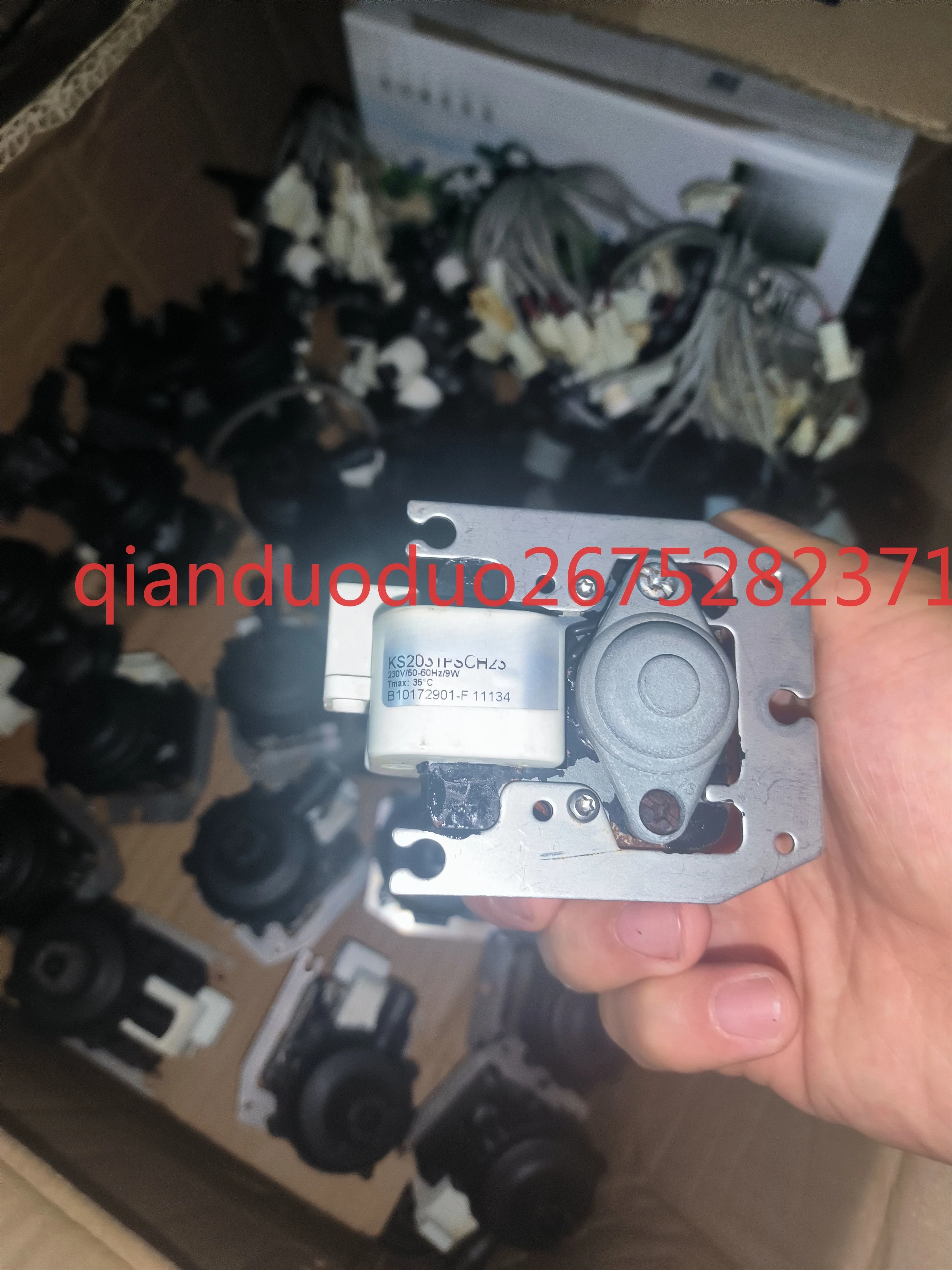 Suitable for Solman drainage pump KS2031KSCH23,9W
Suitable for Solman drainage pump KS2031KSCH23,9W