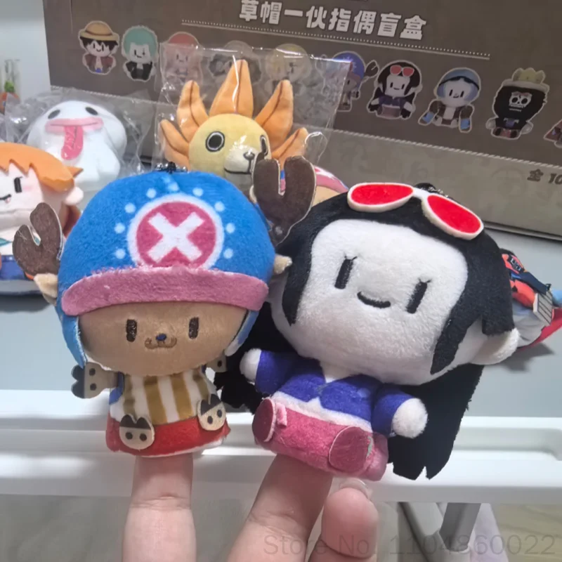 Genuine One Piece Straw Hat Mini Finger Blind Box Luffy Doll Plush Collectible Toy Birthday Gift Anime Figure Model Ornament
Genuine One Piece Straw Hat Mini Finger Blind Box Luffy Doll Plush Collectible Toy Birthday Gift Anime Figure Model Ornament