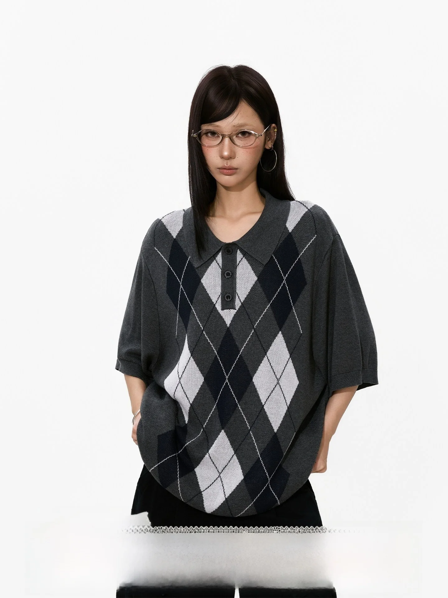 S3T5 Lenzing Neck Short Sleeve T-Shirt Knitted Diamond Pattern Unisex Grey College Style Couple's Fashion Top
S3T5 Lenzing Neck Short Sleeve T-Shirt Knitted Diamond Pattern Unisex Grey College Style Couple's Fashion Top