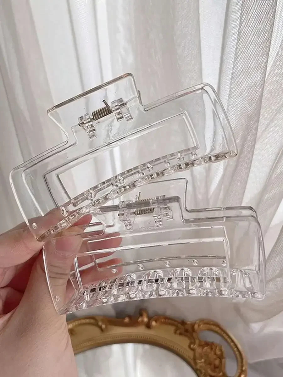 2pcs Large Clear Plastic Hair Claw Clips 11.3cm Fashionable Minimalist Hair Accessories For Women Daily Casual Party
2pcs Large Clear Plastic Hair Claw Clips 11.3cm Fashionable Minimalist Hair Accessories For Women Daily Casual Party