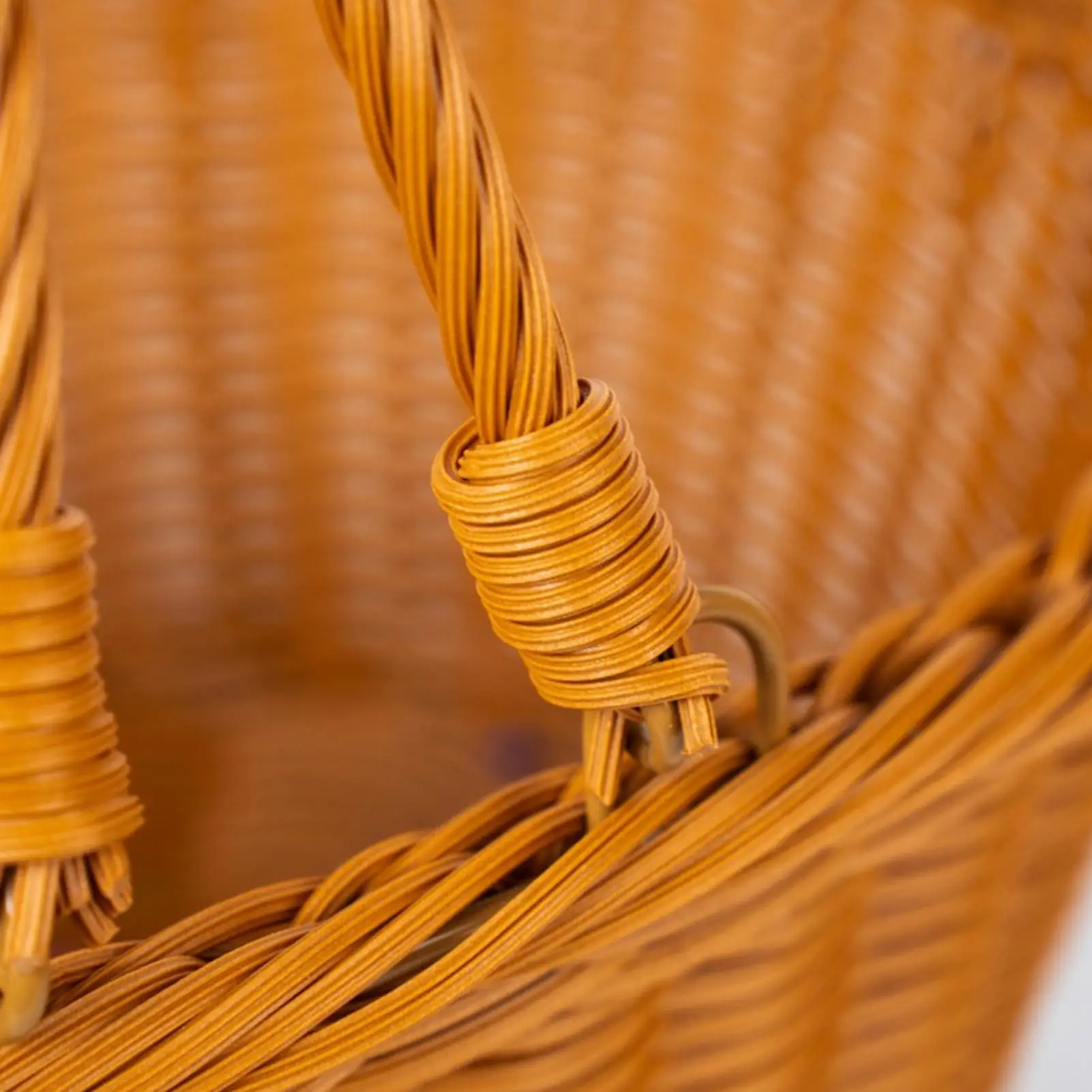 Picnic Food Basket Fruit Picking Food Carrying Fruit Basket With Handle For Camping Picnic Shopping Garden Backyard Park Lawn
Picnic Food Basket Fruit Picking Food Carrying Fruit Basket With Handle For Camping Picnic Shopping Garden Backyard Park Lawn