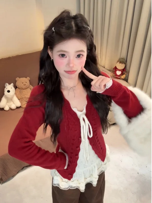 Комплект из свитера и брюк Cisas Aosphere: Красный кружевной вязаный свитер и брюки для полных женщин, осенне-зимняя новинка, облегающий крой, топ и брюки
Комплект из свитера и брюк Cisas Aosphere: Красный кружевной вязаный свитер и брюки для полных женщин, осенне-зимняя новинка, облегающий крой, топ и брюки