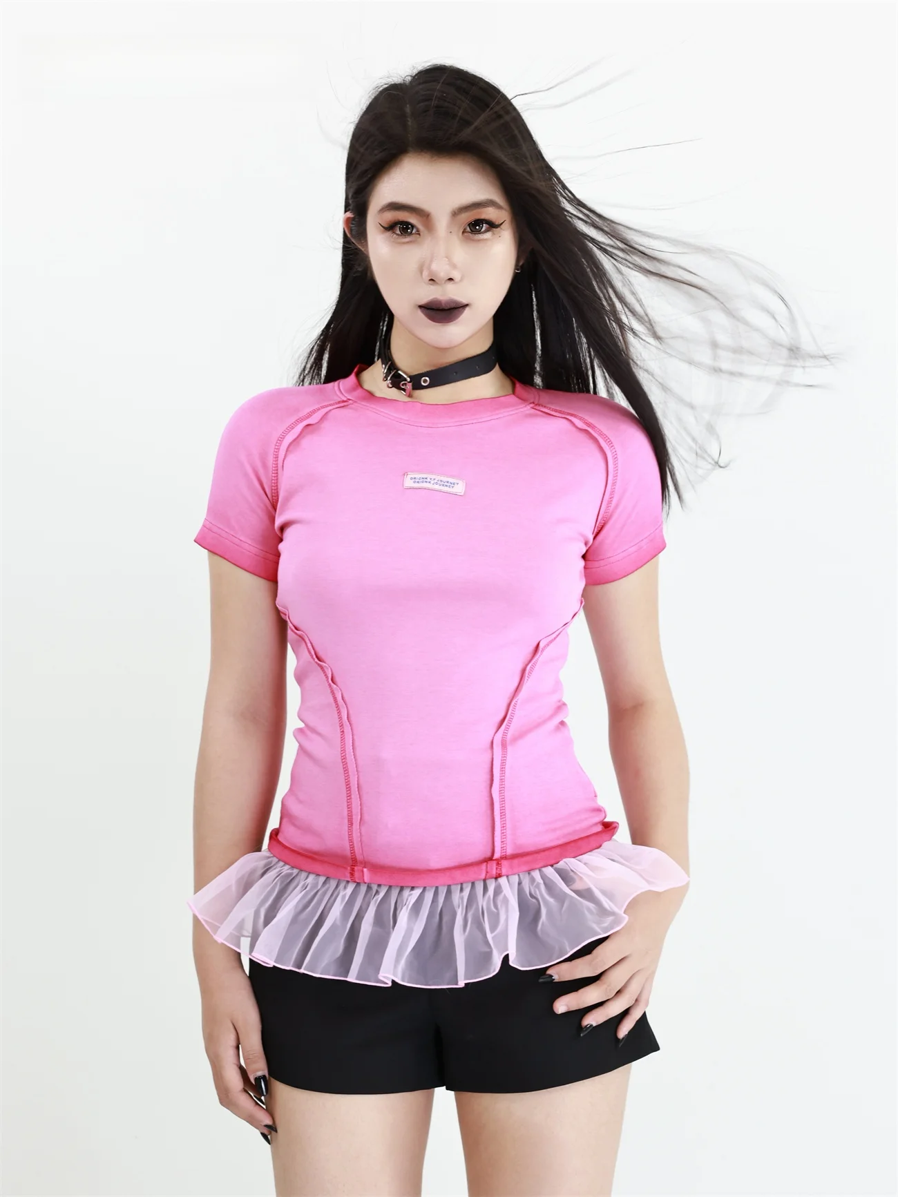 Женская облегающая футболка-топ Dopne Adient Ort Sve T-irt с прямым вырезом на плечах, розовая, винтажная, для повседневной носки
Женская облегающая футболка-топ Dopne Adient Ort Sve T-irt с прямым вырезом на плечах, розовая, винтажная, для повседневной носки