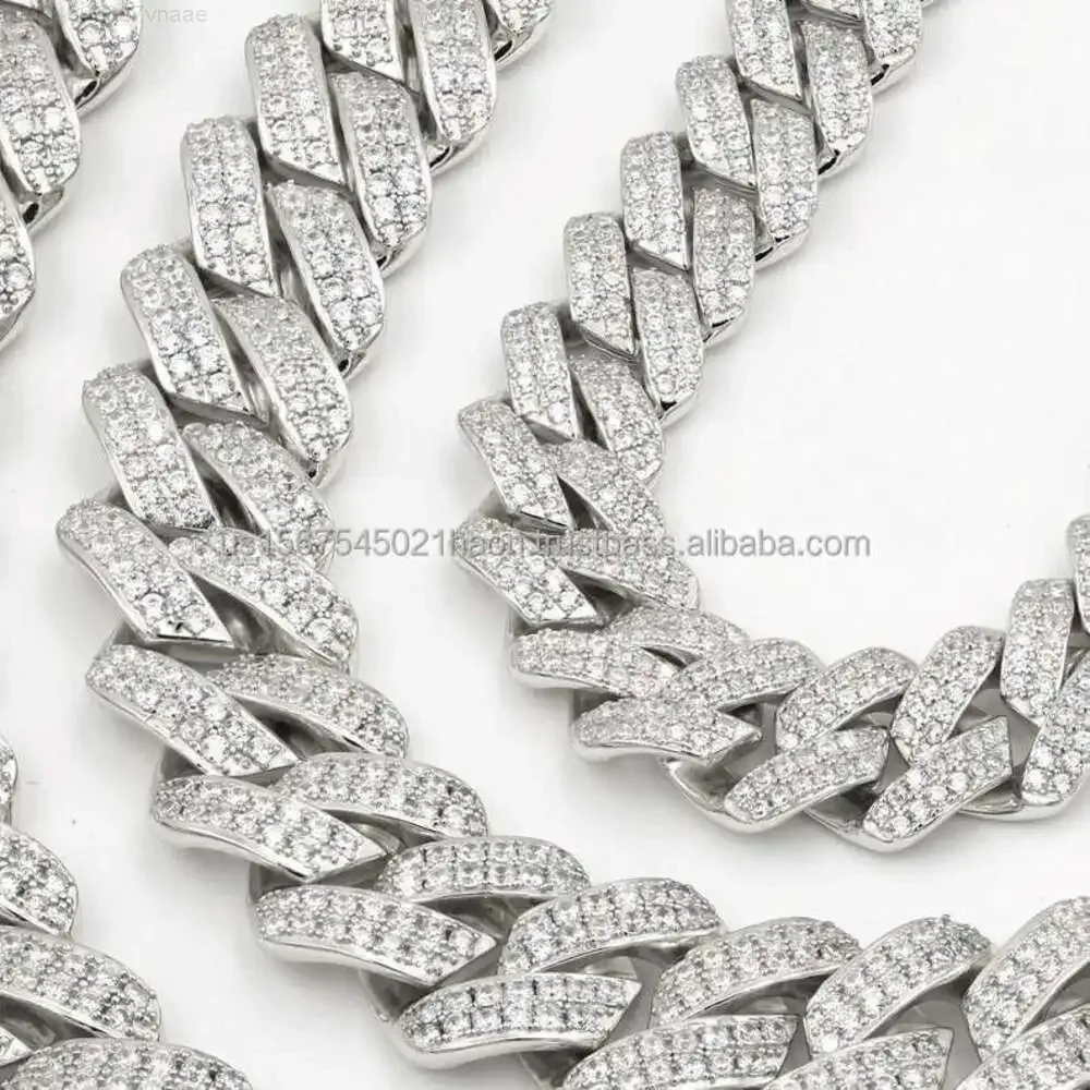 Thicker 20mm 4 Row Diamond 925 Sterling Silver Iced Out Prong Setting Vvs Moissanite Cuban Link Chain
Thicker 20mm 4 Row Diamond 925 Sterling Silver Iced Out Prong Setting Vvs Moissanite Cuban Link Chain