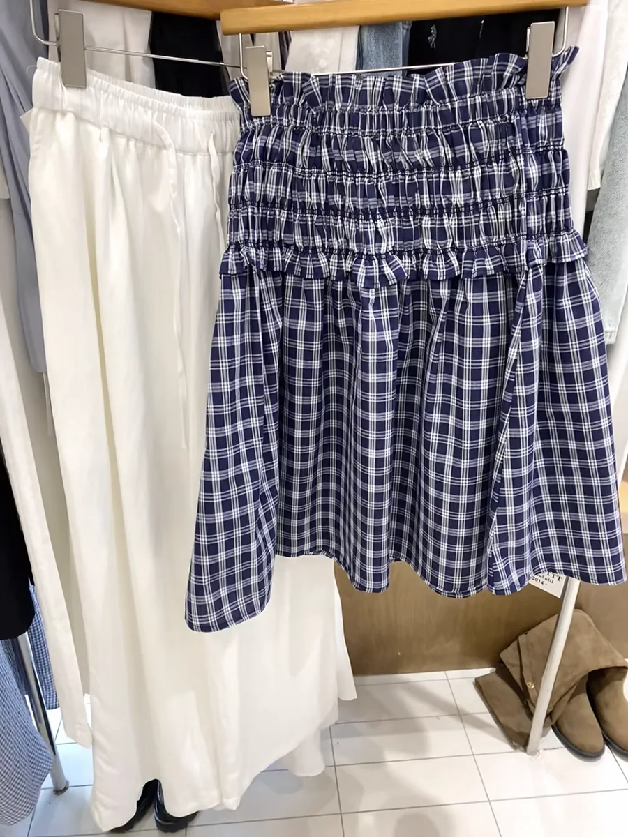 Navy Plaid Midi Skirts For Women Ruffle Elastic Waist Chic Simple A-line Faldas Summer Preppy Style Vintage Sweet Short Skirt
Navy Plaid Midi Skirts For Women Ruffle Elastic Waist Chic Simple A-line Faldas Summer Preppy Style Vintage Sweet Short Skirt
