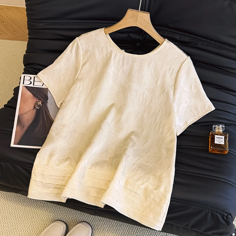 plus Size Women's Slimming Top Summer New Loose Short Sleeve Floral Embroidery Base Shirt Comfortable Casual Fashion T-shirt
plus Size Women's Slimming Top Summer New Loose Short Sleeve Floral Embroidery Base Shirt Comfortable Casual Fashion T-shirt