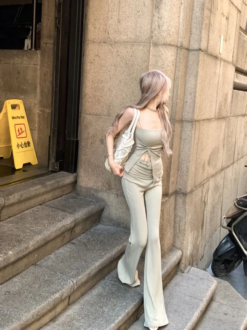 Spice Girls Sexy Suit Women's Summer Split Strap Camisole Top High Waisted Flare Pants Two-piece Set Fashion Female Clothes
Spice Girls Sexy Suit Women's Summer Split Strap Camisole Top High Waisted Flare Pants Two-piece Set Fashion Female Clothes