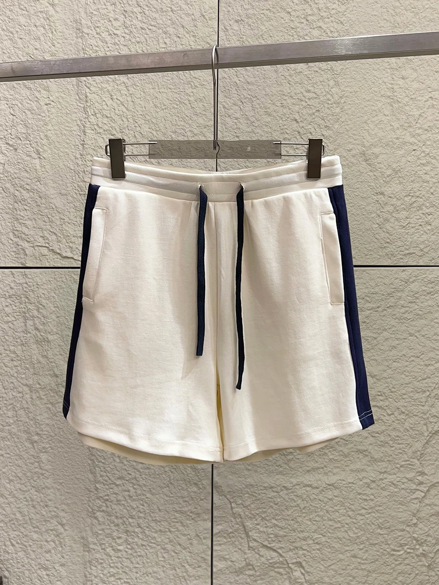 Soft Skin-friendly Men's Sporty Casual Short Pants Five Parts of Color Block Stripes Breathable Moisture-wicking Summer Shorts
Soft Skin-friendly Men's Sporty Casual Short Pants Five Parts of Color Block Stripes Breathable Moisture-wicking Summer Shorts