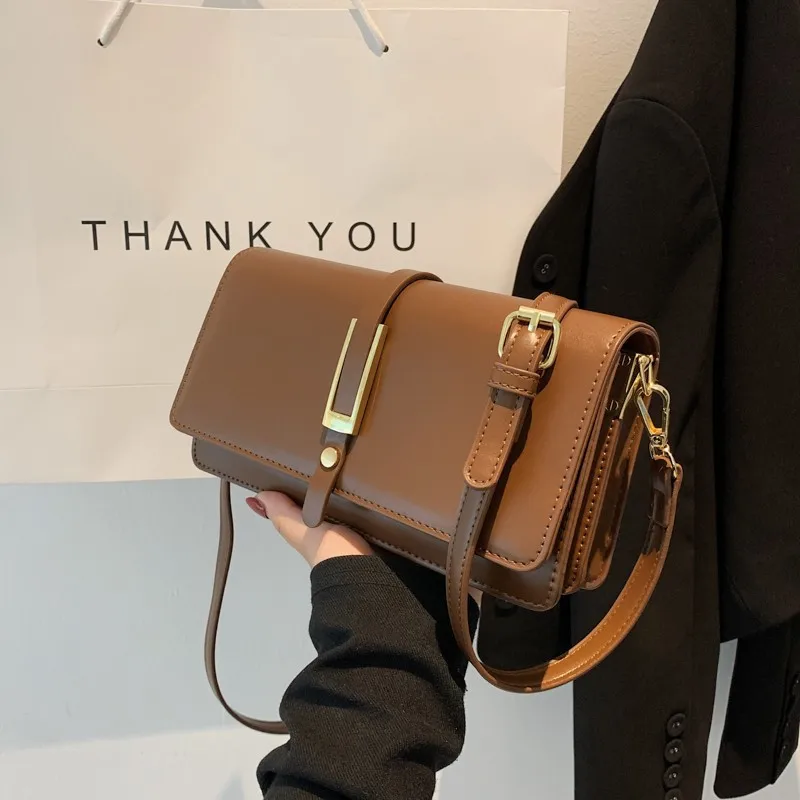 Minimalist Fashionable Exquisite Women's Shoulder Bag Designer Brand Versatile for Commuting and Gatherings Messenger Bag
Minimalist Fashionable Exquisite Women's Shoulder Bag Designer Brand Versatile for Commuting and Gatherings Messenger Bag