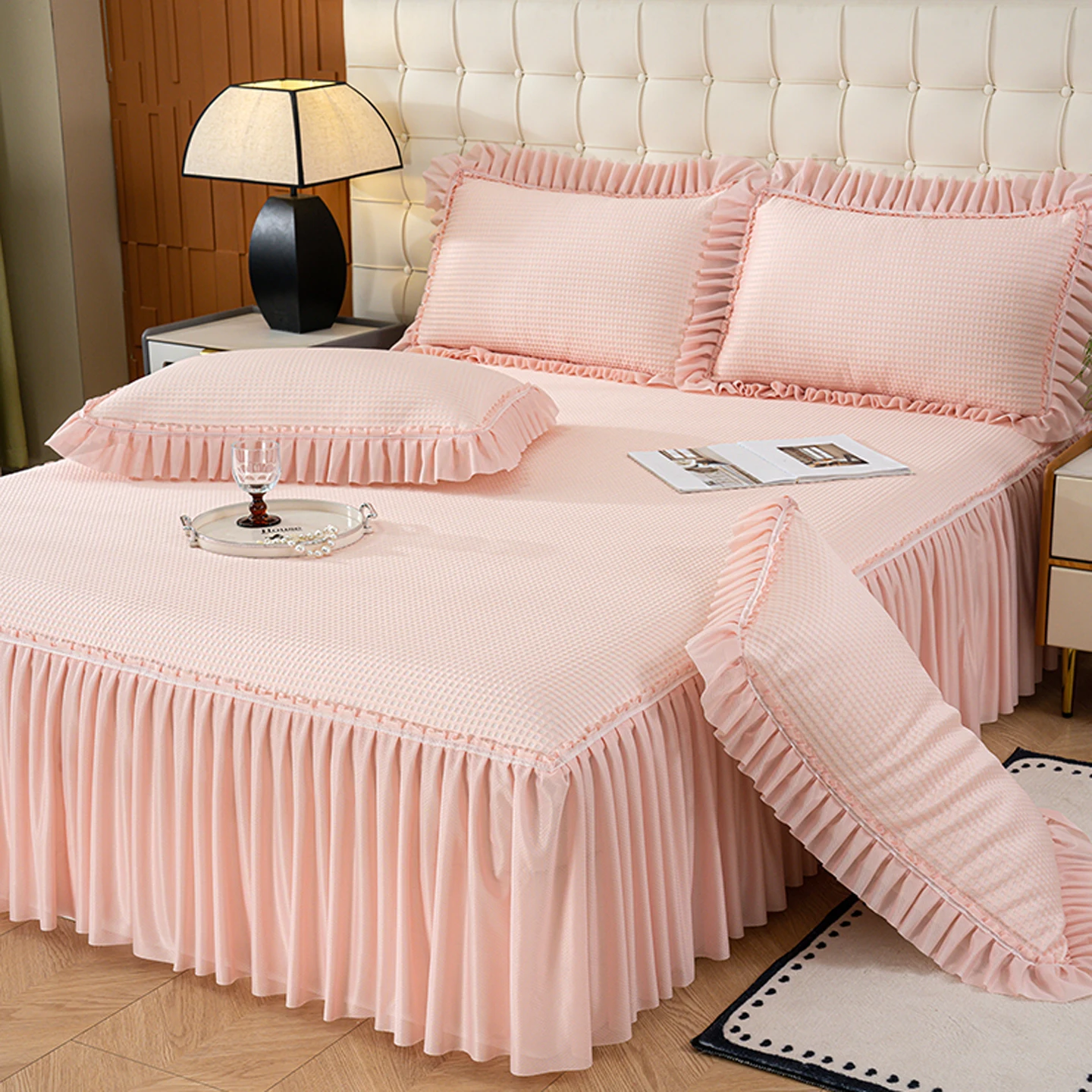 Summer Princess Style Bed Skirt Single Piece Ice Silk Cooling Bean Bean Bed Cover Quilted Air Conditioned Washable Soft Bedding
Summer Princess Style Bed Skirt Single Piece Ice Silk Cooling Bean Bean Bed Cover Quilted Air Conditioned Washable Soft Bedding