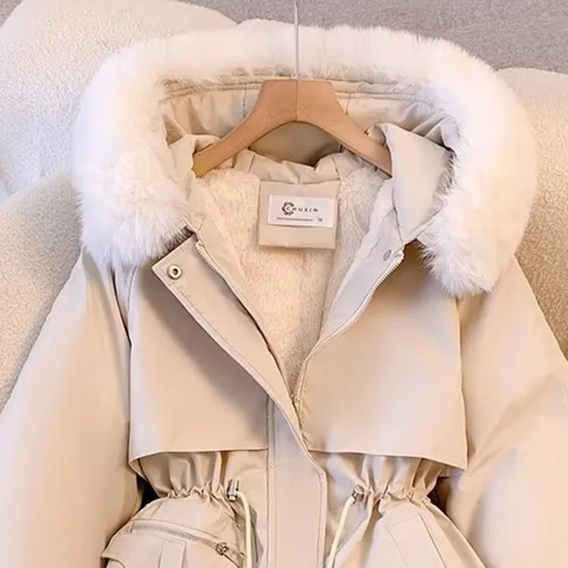 Новинка 2025, женская зимняя куртка, пальто с хлопковой подкладкой, модные парки, корейская утепленная короткая парка с завязкой на талии на флисовой подкладке, пальто-парка
Новинка 2025, женская зимняя куртка, пальто с хлопковой подкладкой, модные парки, корейская утепленная короткая парка с завязкой на талии на флисовой подкладке, пальто-парка