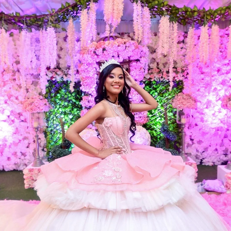 Light Pink Quinceanera Dress off-shoulder Glitter Decal Lace Layering Long tail Bow vestidos de 15 Quinceanera Customize
Light Pink Quinceanera Dress off-shoulder Glitter Decal Lace Layering Long tail Bow vestidos de 15 Quinceanera Customize