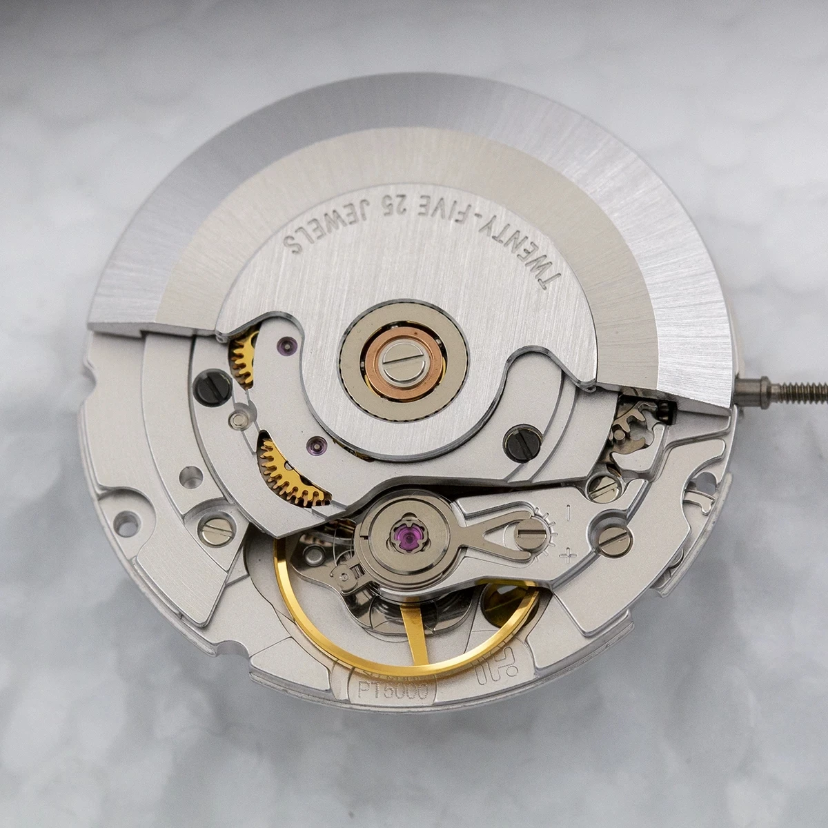 Luxury 25 Jewels PT5000 Automatic Movement High Accuracy Mechanical Movement With Datewheel For Seagull ST21 For ETA2824-2 Watch
Luxury 25 Jewels PT5000 Automatic Movement High Accuracy Mechanical Movement With Datewheel For Seagull ST21 For ETA2824-2 Watch