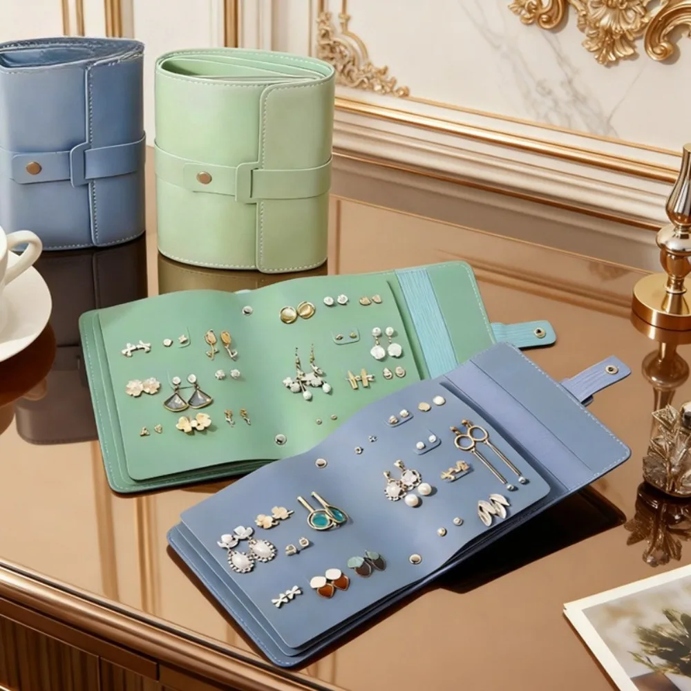 Книга для хранения ювелирных изделий, портативная дорожная коробка для хранения сережек и шпилек большой емкости, специальное хранилище для сережек и аксессуаров
Книга для хранения ювелирных изделий, портативная дорожная коробка для хранения сережек и шпилек большой емкости, специальное хранилище для сережек и аксессуаров