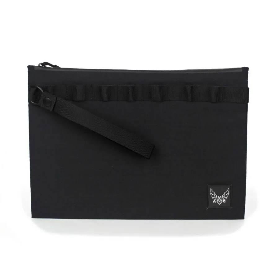 Unisex Travel Ragussa- Computer Pad Carry Case -Black
Unisex Travel Ragussa- Computer Pad Carry Case -Black