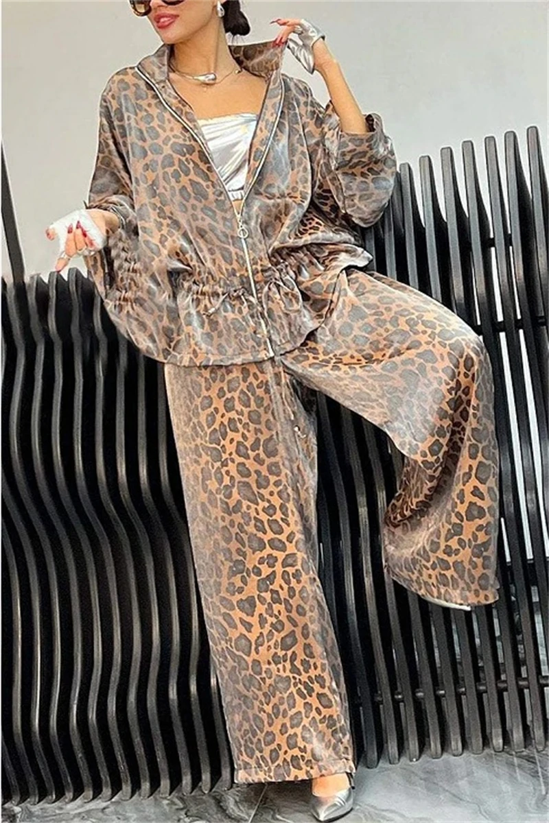Fashion Leopard Print 2 Piece Sets Women Outfit Spring Clothes Women 2025 Zipper Shirt Coat Wide Leg Pant Sets Casual Tracksuits
Fashion Leopard Print 2 Piece Sets Women Outfit Spring Clothes Women 2025 Zipper Shirt Coat Wide Leg Pant Sets Casual Tracksuits