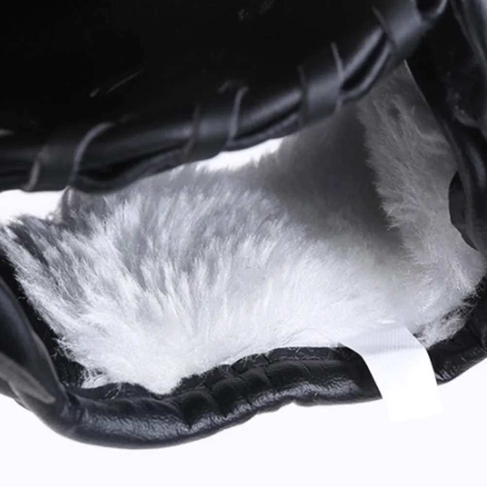 1pc Baseball Glove Thicken Infield Pitcher Softball Gloves Black Training Long Term Grasp Premium Quality Durability Flexibility
1pc Baseball Glove Thicken Infield Pitcher Softball Gloves Black Training Long Term Grasp Premium Quality Durability Flexibility