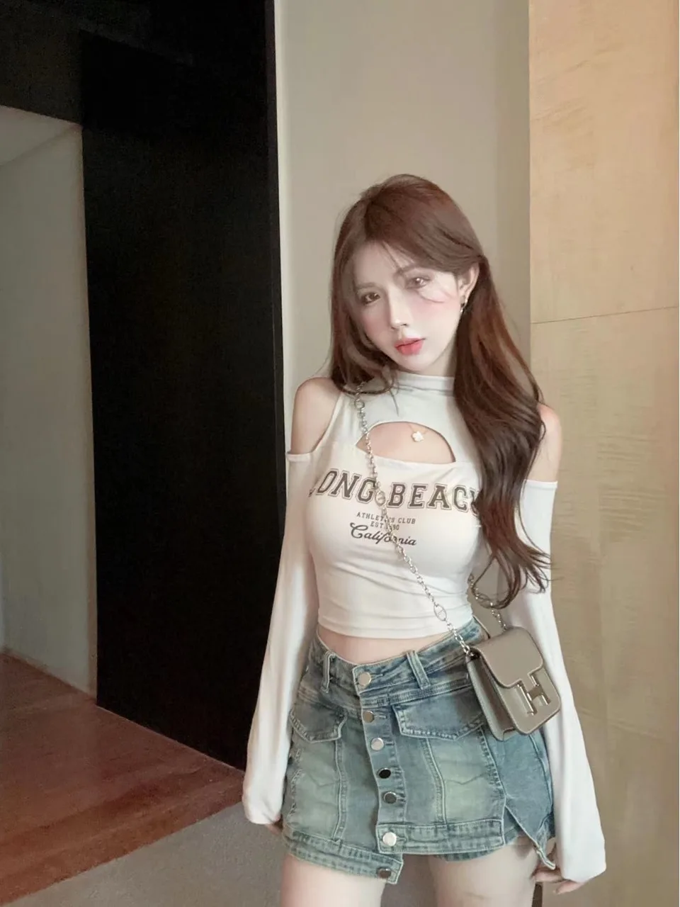 Retro American Spicy Girl Hollow out ort Sve Long Sve Women's Base irt Autumn Faion Design T-irt Casual Cotton ...
Retro American Spicy Girl Hollow out ort Sve Long Sve Women's Base irt Autumn Faion Design T-irt Casual Cotton ...