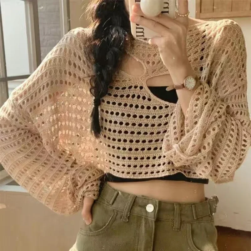 Женские вязаные рубашки, прозрачные полые свитера, одежда Y2K, универсальный повседневный пуловер с геометрическим рисунком, винтажный шикарный свитер в стиле Харадзюку
Женские вязаные рубашки, прозрачные полые свитера, одежда Y2K, универсальный повседневный пуловер с геометрическим рисунком, винтажный шикарный свитер в стиле Харадзюку
