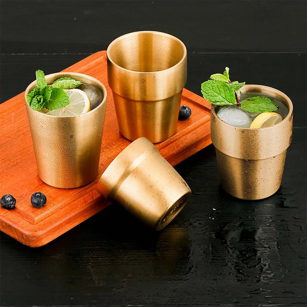 Двухслойная золотая чашка из нержавеющей стали, несколько металлических чашек для воды, защита от падения, подходит для кемпинга, офиса, пивной чашки, чашки для молока
Двухслойная золотая чашка из нержавеющей стали, несколько металлических чашек для воды, защита от падения, подходит для кемпинга, офиса, пивной чашки, чашки для молока