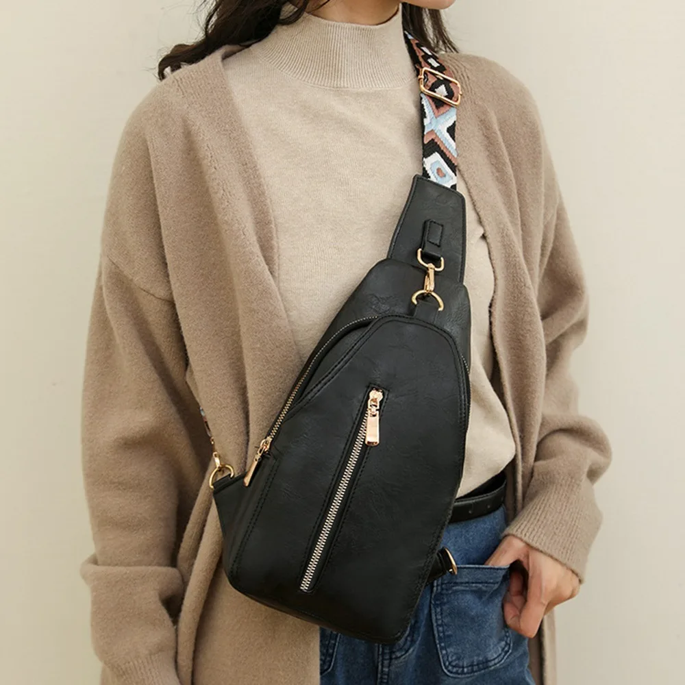 Versatile PU Leather Women's Fanny Pack Bohemia Style Western Retro Women Chest Bag Casual Simple Sports Shoulder Bag Cycling
Versatile PU Leather Women's Fanny Pack Bohemia Style Western Retro Women Chest Bag Casual Simple Sports Shoulder Bag Cycling
