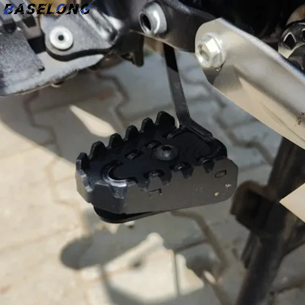 Rear Foot Brake Lever Step Tips Extension Plate For HONDA XL750 Transalp 750 2023 - 2026 Motorcycle Enlarge Pedal Pad Extender
Rear Foot Brake Lever Step Tips Extension Plate For HONDA XL750 Transalp 750 2023 - 2026 Motorcycle Enlarge Pedal Pad Extender
