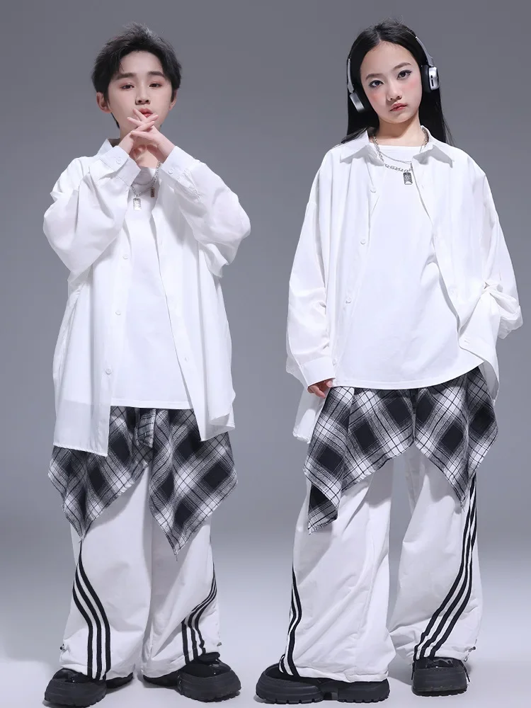 Jazz dance costume girls suit Korean version of navel top vest jazz trousers children fashionable performance costume
Jazz dance costume girls suit Korean version of navel top vest jazz trousers children fashionable performance costume