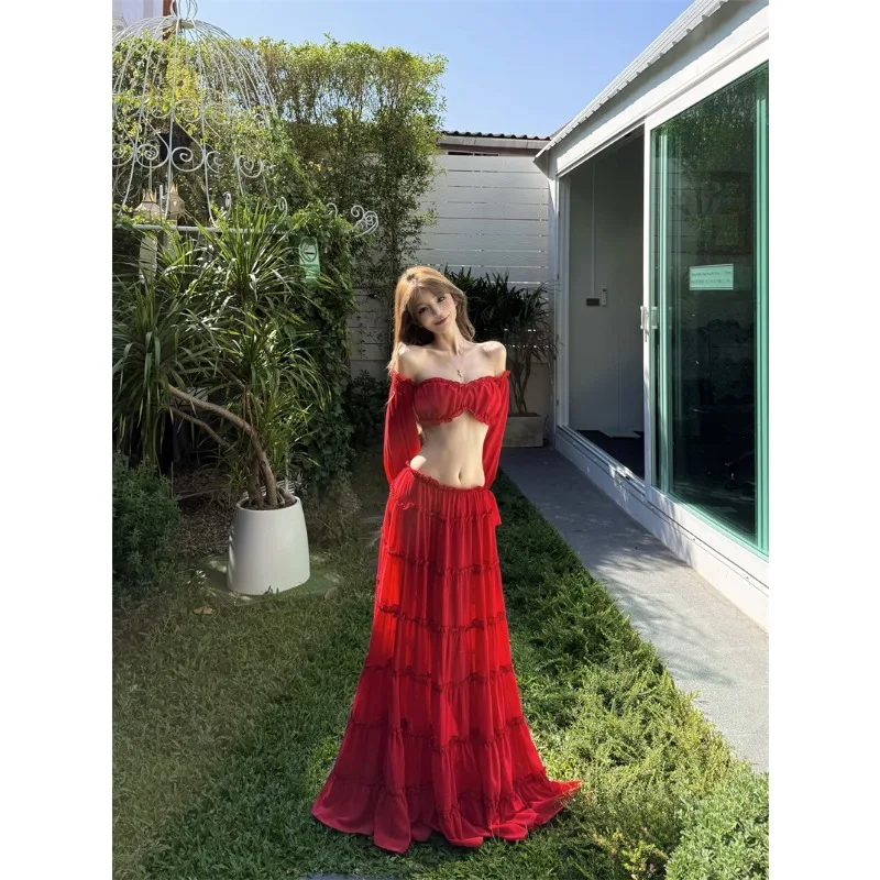Summer Red One-oulder Ort Top Women's Sexy Beach Island Vaion Sle Long Skirt Two-Piece Set Breathable Faion Ensemble 2026 NEW
Summer Red One-oulder Ort Top Women's Sexy Beach Island Vaion Sle Long Skirt Two-Piece Set Breathable Faion Ensemble 2026 NEW