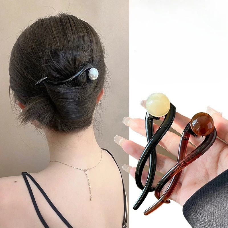 S Shaped Twisted Hair Clip Acrylic Pearl Ponytail Hairpin Korean Fashion Twisted Design Women Girls Hair Clip Styling Ornament
S Shaped Twisted Hair Clip Acrylic Pearl Ponytail Hairpin Korean Fashion Twisted Design Women Girls Hair Clip Styling Ornament