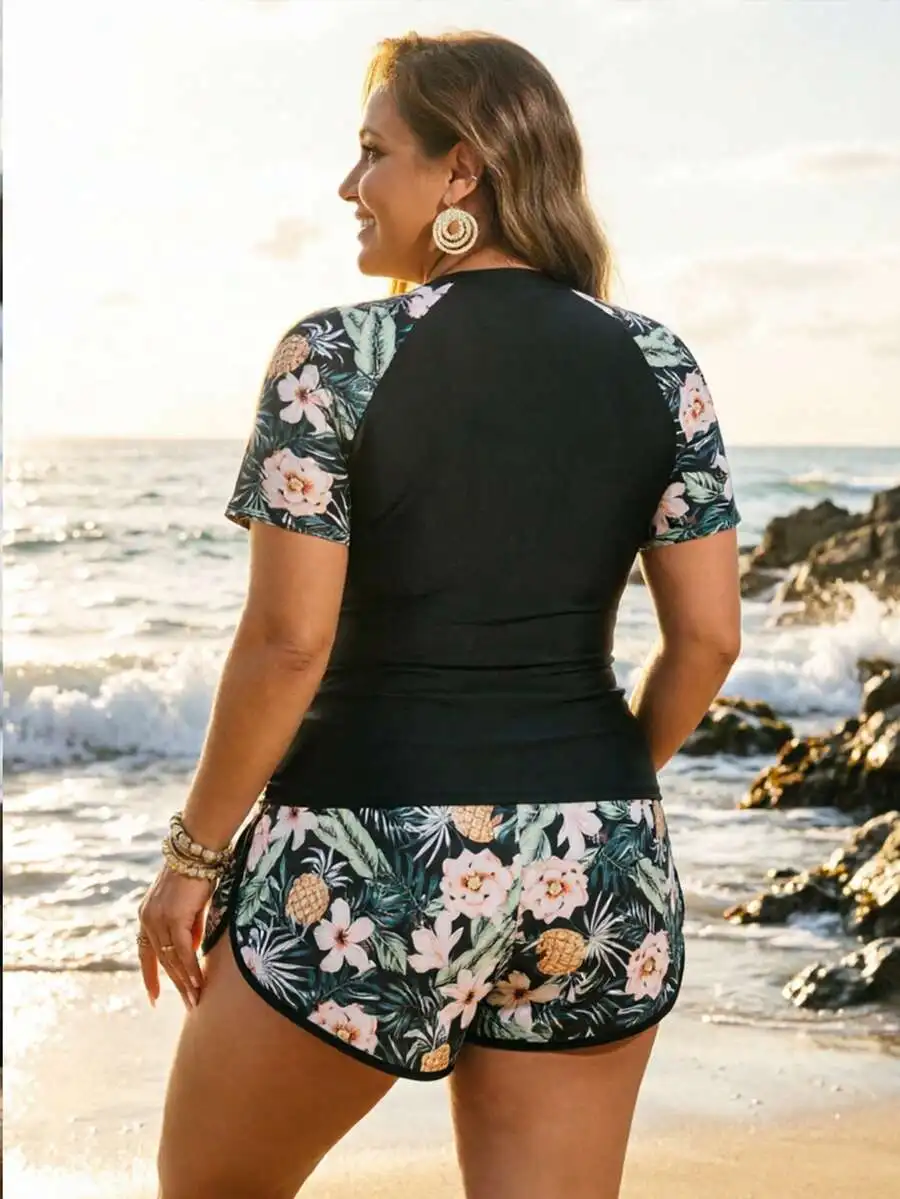 Plus Size Women Two Piece Swim Set Floral Print Rash Guard Top And Shorts
Plus Size Women Two Piece Swim Set Floral Print Rash Guard Top And Shorts