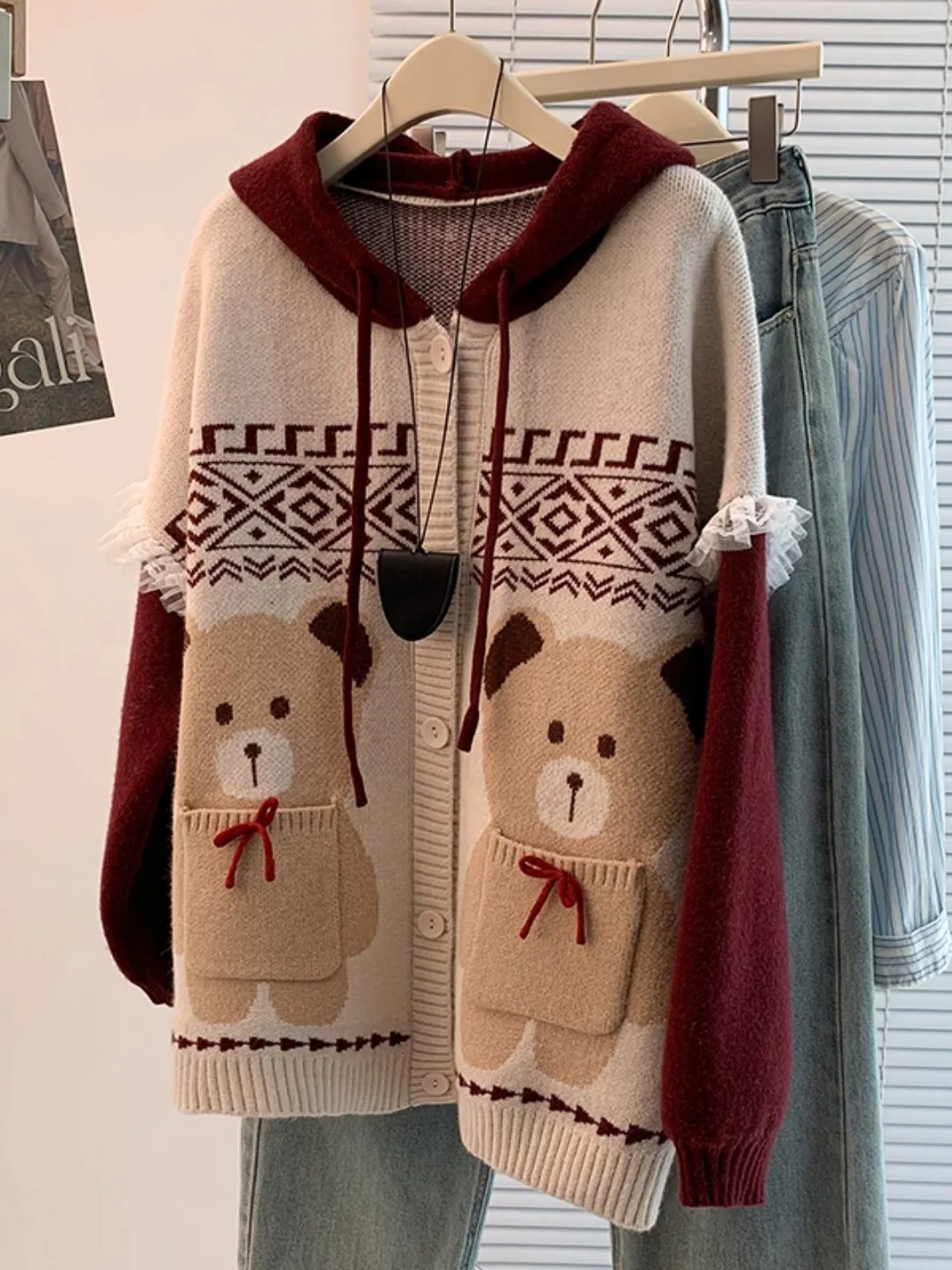 Loose Knitted Cardigan Sweater Women's Sle Spring 2026 Large Size Faionable Cartoon Bear Top Soft Comfortable Long Sve
Loose Knitted Cardigan Sweater Women's Sle Spring 2026 Large Size Faionable Cartoon Bear Top Soft Comfortable Long Sve