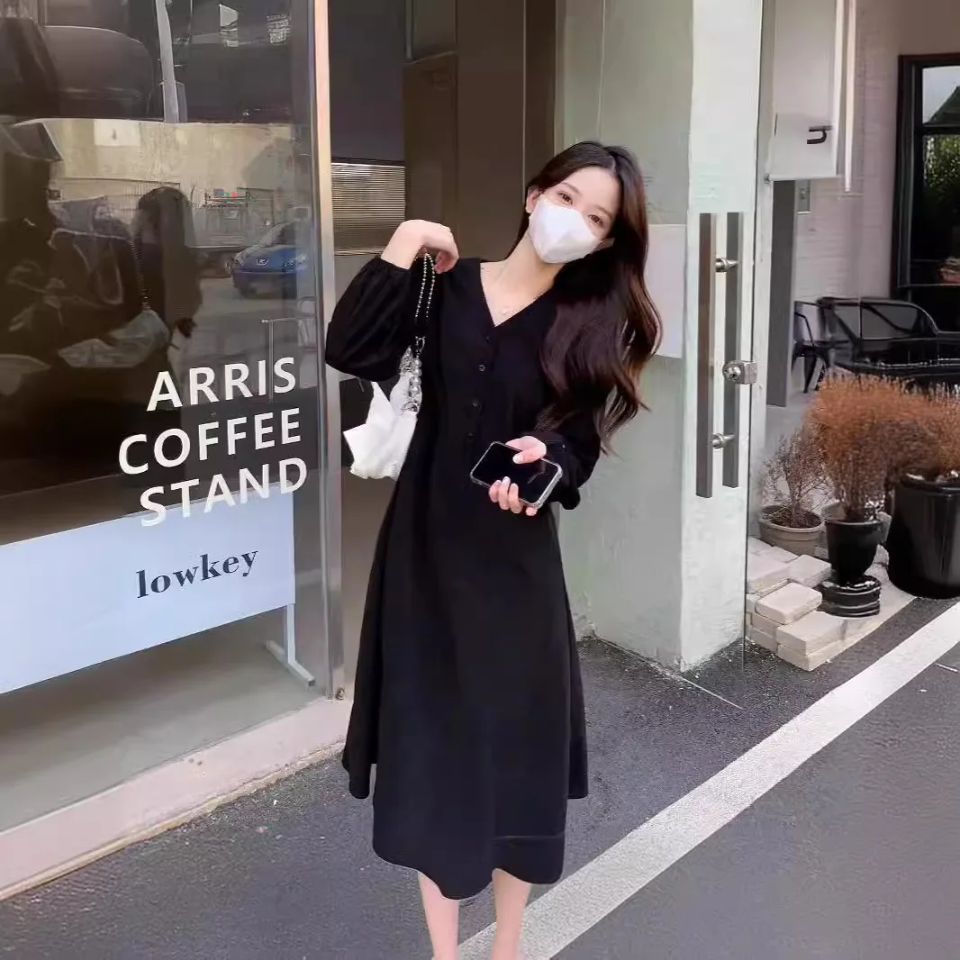 Chic Velvet Tea Break Dress Women's Long Skirt Coat Dress Slimming Waist High Waist A-Line Dress Bubble Sleeve Midi Dress
Chic Velvet Tea Break Dress Women's Long Skirt Coat Dress Slimming Waist High Waist A-Line Dress Bubble Sleeve Midi Dress