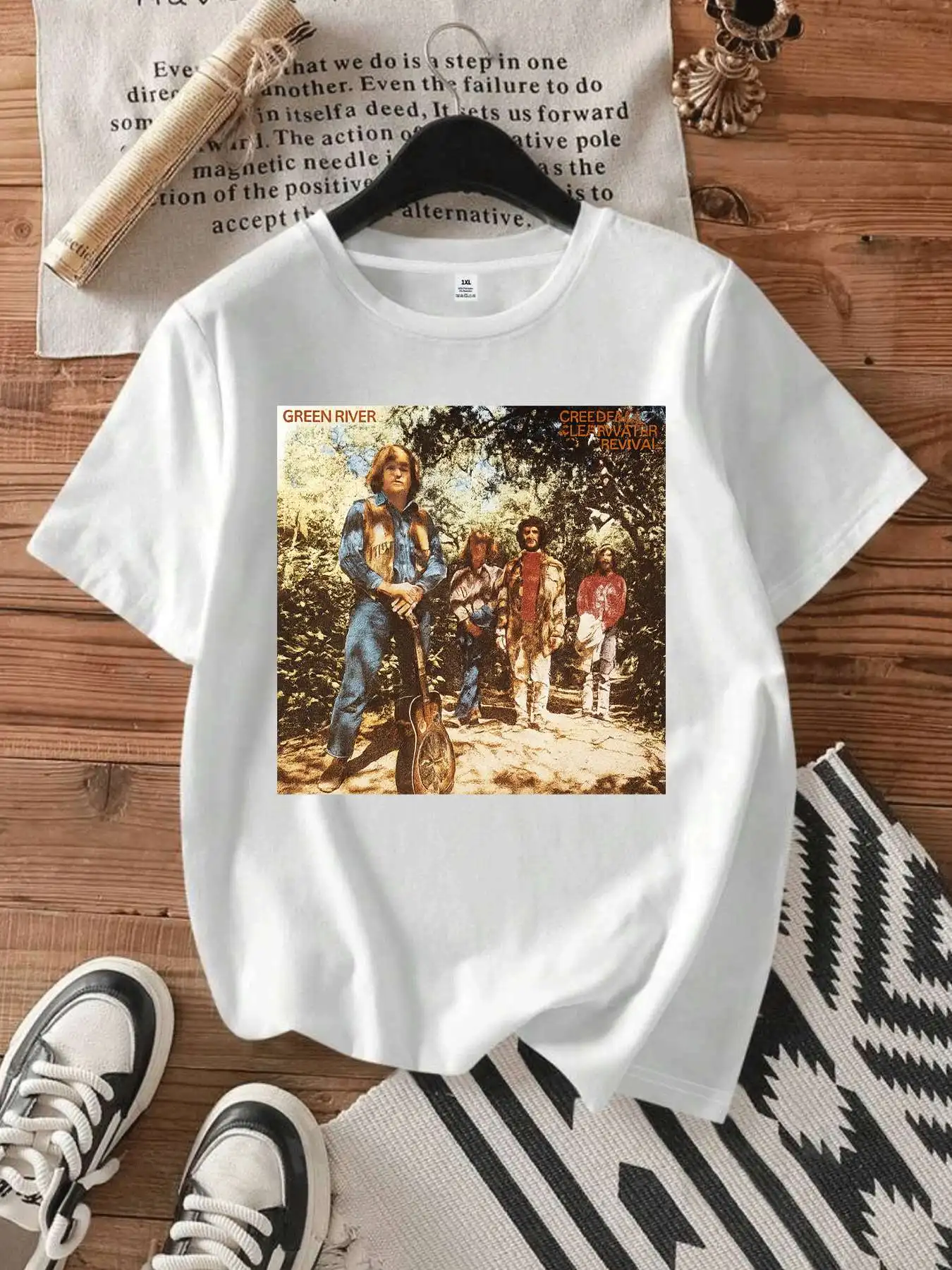 【1142347】Женская футболка больших размеров с круглым вырезом и короткими рукавами, эластичными полурукавами и модными принтами
【1142347】Женская футболка больших размеров с круглым вырезом и короткими рукавами, эластичными полурукавами и модными принтами