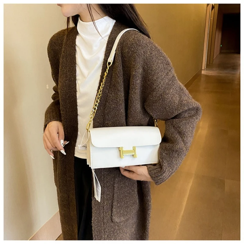 Elegant Casual Women Leather Handbag High End Luxury Classic Trendy Crossbody Messenger Tote Bag
Elegant Casual Women Leather Handbag High End Luxury Classic Trendy Crossbody Messenger Tote Bag