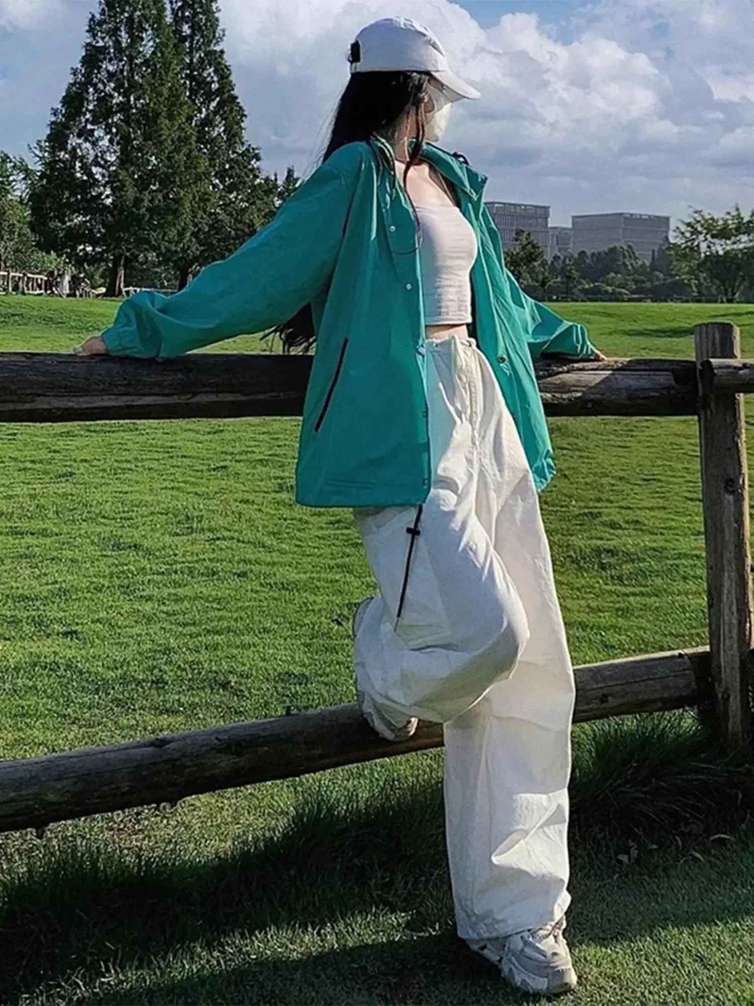 Американские брюки-карго с высокой талией и широкими штанинами для женщин, свободные, стройнящие, повседневные, весна 2025, новинка
Американские брюки-карго с высокой талией и широкими штанинами для женщин, свободные, стройнящие, повседневные, весна 2025, новинка