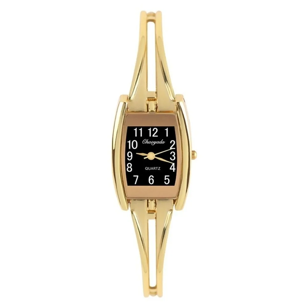 Trendy Retro Women's Wristwatch Luxury Look Golden/Silver Bracelet Watch Elegant Quartz Watch Gift for Women
Trendy Retro Women's Wristwatch Luxury Look Golden/Silver Bracelet Watch Elegant Quartz Watch Gift for Women