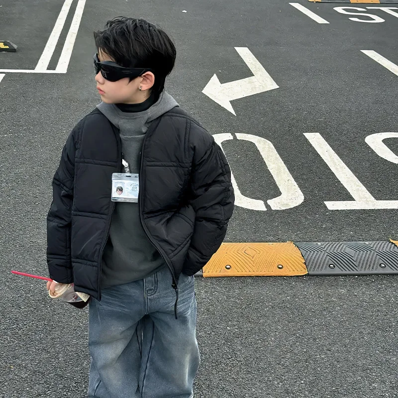 Boys Coat 2024 Winter New Childrens Clothes Korean Boy Baby Warm Foreign Style Thin Cotton Jacket Casual Simple and Daily
Boys Coat 2024 Winter New Childrens Clothes Korean Boy Baby Warm Foreign Style Thin Cotton Jacket Casual Simple and Daily
